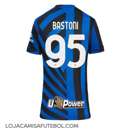 Camisa de Futebol Inter Milan Alessandro Bastoni #95 Equipamento Principal Mulheres 2024-25 Manga Curta